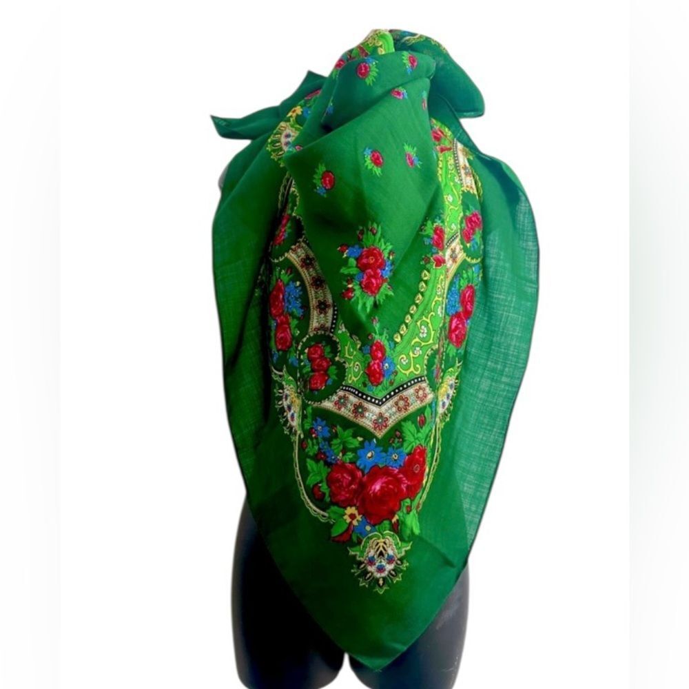 Ukrainian Style Floral Vintage Hairwrap Headwear Scarf 40” x 39” NEW